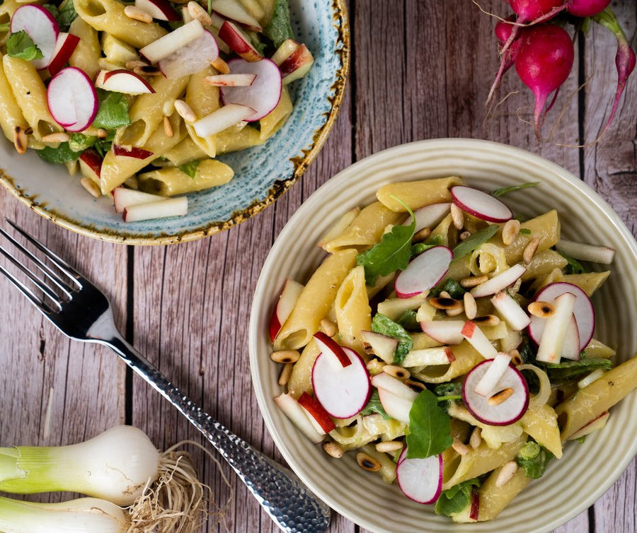 Monograno Felicetti Penne Lisce Nudelsalat mit Avocado und Pfirsichen - Romano i Julietta